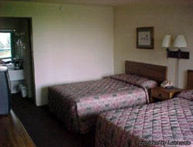 Days Inn Lansing South Стая снимка